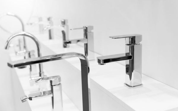 The Complete Guide to Mixer Showers – www.ultrabathroom.com