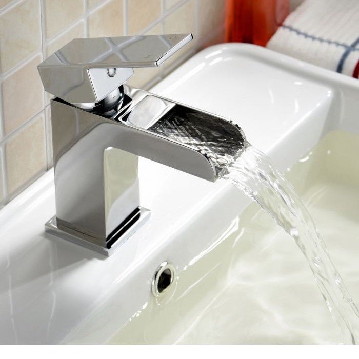 UK Bathroom Tap Buying Guide: WRAS, TMV & Water Label